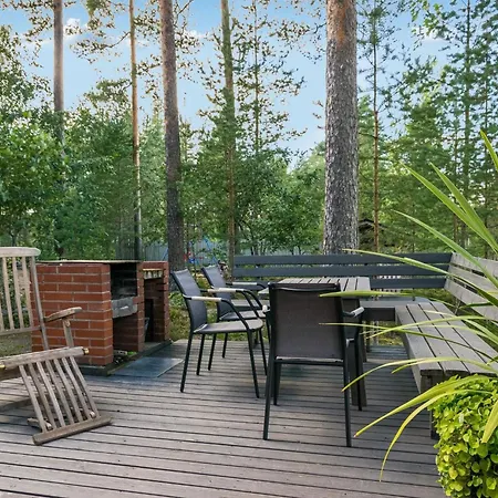 Semesterbostad Kissankulma By Interhome Mouhu